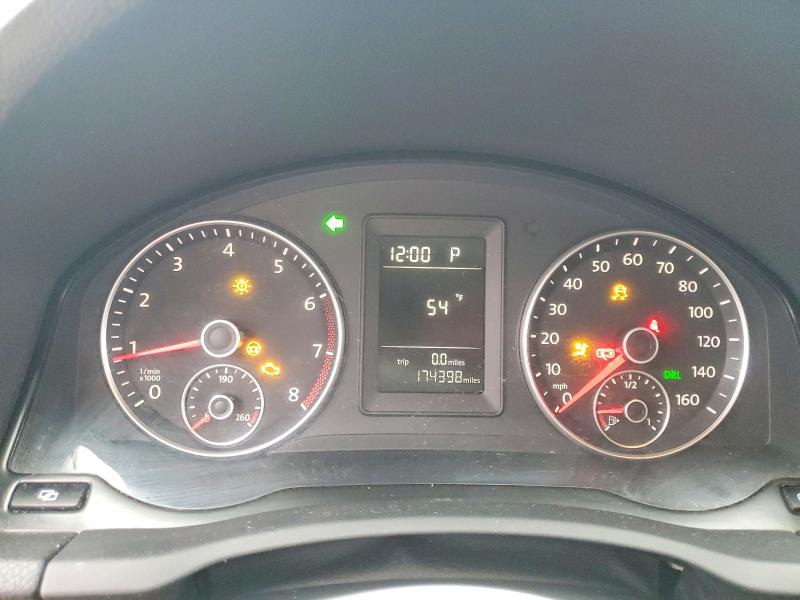Auction sale of the 2010 Volkswagen Jetta, vin: 3VWRZ7AJ8AM013717, lot number: 99613855