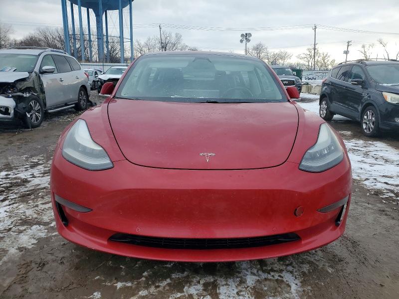 73057975 :رقم المزاد ، 5YJ3E1EA6JF011027 vin ، 2018 Tesla Model 3 مزاد بيع