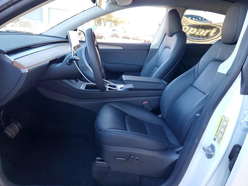 2025 Tesla Model Y მანქანა იყიდება აუქციონზე, vin: 7SAYGDED6SA359293, აუქციონის ნომერი: 72277325
