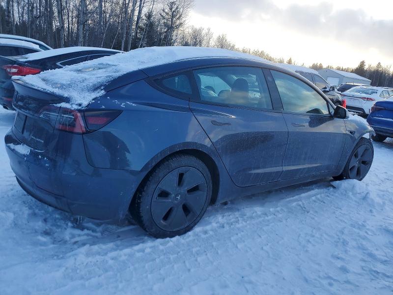 Продажа на аукционе авто 2022 Tesla Model 3, vin: 5YJ3E1EB2NF323439, номер лота: 73718115
