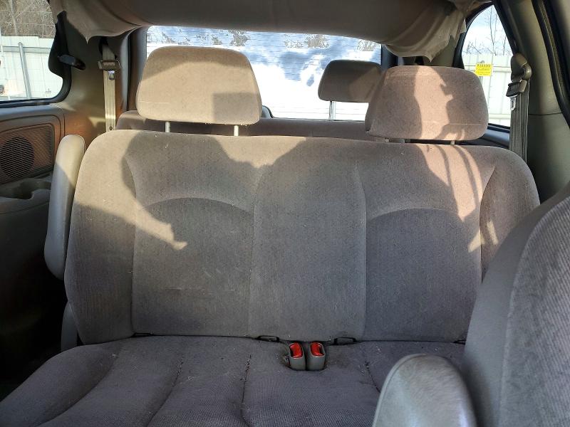 2003 Chrysler Voyager მანქანა იყიდება აუქციონზე, vin: 1C4GJ45303B115891, აუქციონის ნომერი: 74799405