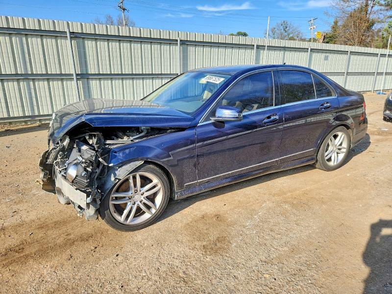 Продаж на аукціоні авто 2013 Mercedes-benz C, vin: WDDGF4HB8DA793354, номер лоту: 99667525