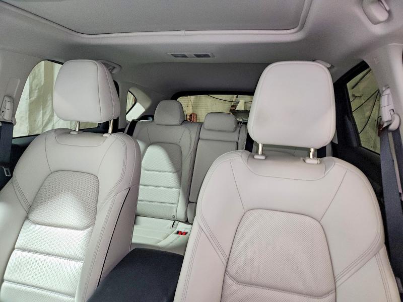 97990375 :رقم المزاد ، JM3KFBCL8S0619755 vin ، 2025 Mazda Cx-5 مزاد بيع