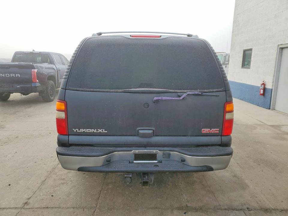 2004 Gmc Yukon Xl მანქანა იყიდება აუქციონზე, vin: 1GKFK66U64J275572, აუქციონის ნომერი: 75655895