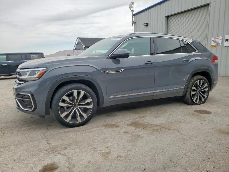 99166725 :رقم المزاد ، 1V2FE2CA3NC214979 vin ، 2022 Volkswagen Atlas Cross Sport مزاد بيع
