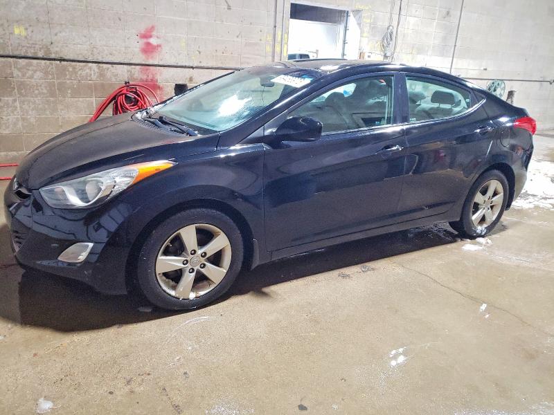 99463975 :رقم المزاد ، KMHDH4AE8DU571225 vin ، 2013 Hyundai Elantra مزاد بيع