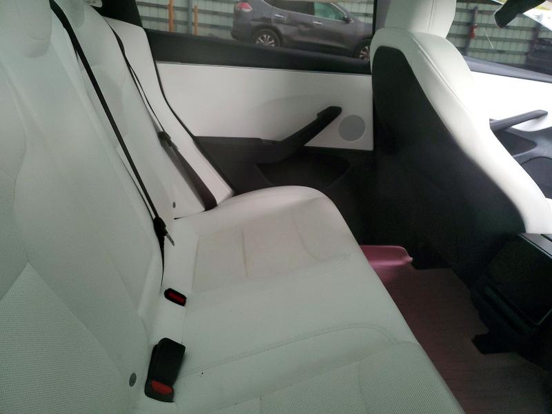 99662705 :رقم المزاد ، 5YJ3E1EA1SF016976 vin ، 2025 Tesla Model 3 مزاد بيع