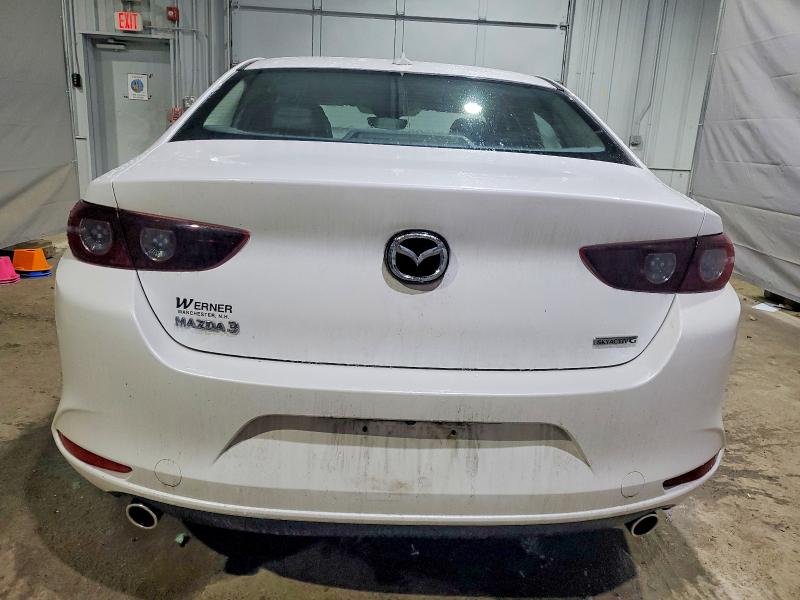 72765475 :رقم المزاد ، 3MZBPADL8KM105980 vin ، 2019 Mazda 3 مزاد بيع