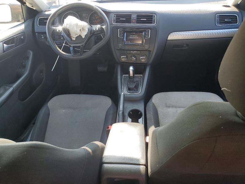 99389015 :رقم المزاد ، 3VW2B7AJ2HM382153 vin ، 2017 Volkswagen Jetta مزاد بيع