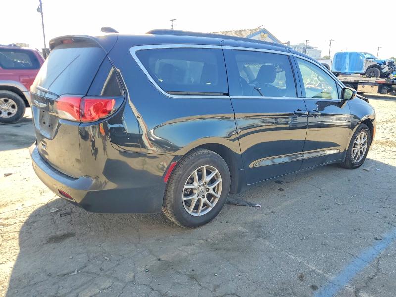 72491655 :رقم المزاد ، 2C4RC1DG7MR570391 vin ، 2021 Chrysler Voyager مزاد بيع
