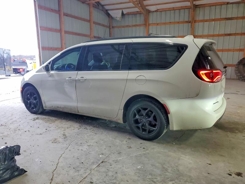 98114815 :رقم المزاد ، 2C4RC1BG0KR540231 vin ، 2019 Chrysler Pacifica مزاد بيع