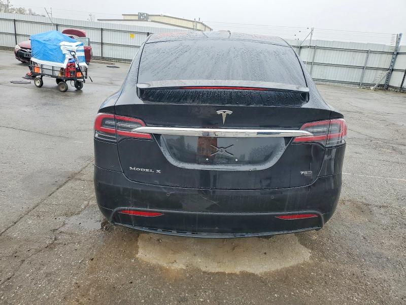 Продаж на аукціоні авто 2017 Tesla Model X, vin: 5YJXCBE2XHF049392, номер лоту: 73808725