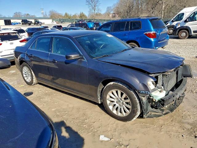 2013 Chrysler 300 მანქანა იყიდება აუქციონზე, vin: 2C3CCAAG3DH572675, აუქციონის ნომერი: 73701165