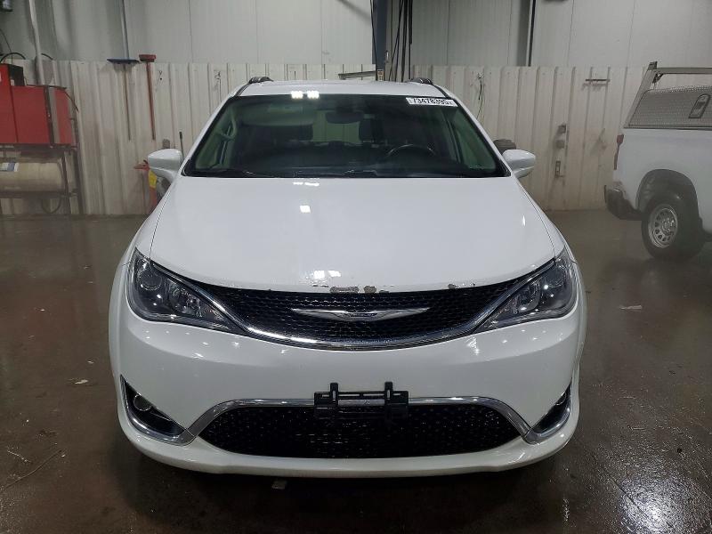 2017 Chrysler Pacifica მანქანა იყიდება აუქციონზე, vin: 2C4RC1BG1HR832589, აუქციონის ნომერი: 73478395