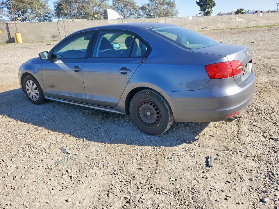 2014 Volkswagen Jetta მანქანა იყიდება აუქციონზე, vin: 3VW2K7AJ2EM444999, აუქციონის ნომერი: 75271495