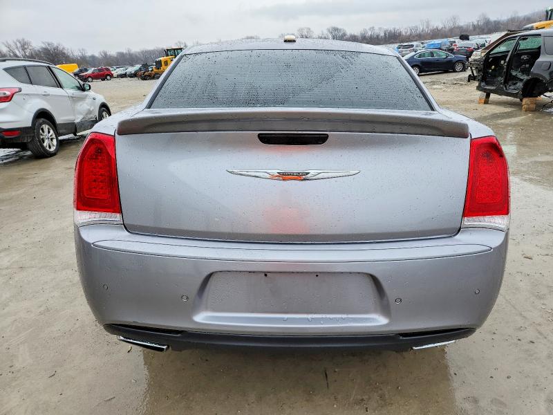 Aukcja sprzedaży 2018 Chrysler 300, vin: 2C3CCABG7JH266430, numer aukcji: 72228575