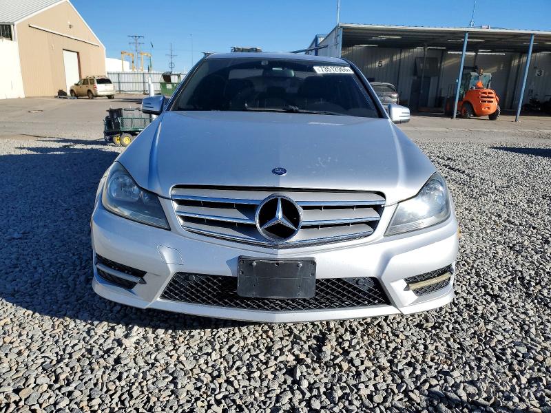 Продаж на аукціоні авто 2012 Mercedes-benz C, vin: WDDGF8BB2CR193865, номер лоту: 73512955