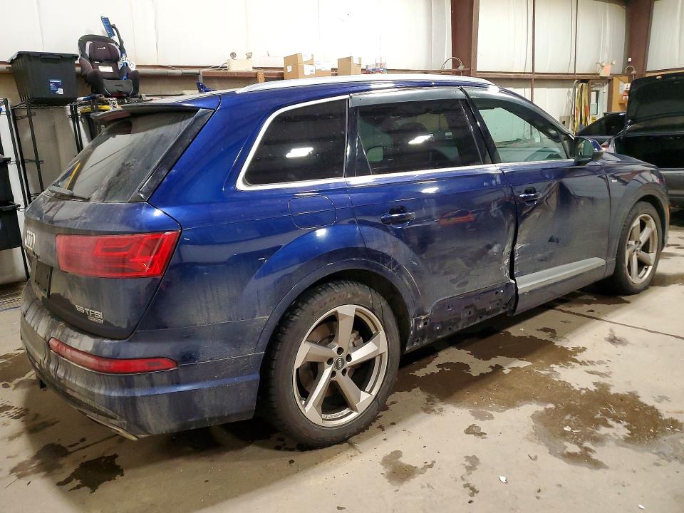 Продажа на аукционе авто 2018 Audi Q7, vin: WA1WAAF75JD040922, номер лота: 74114755