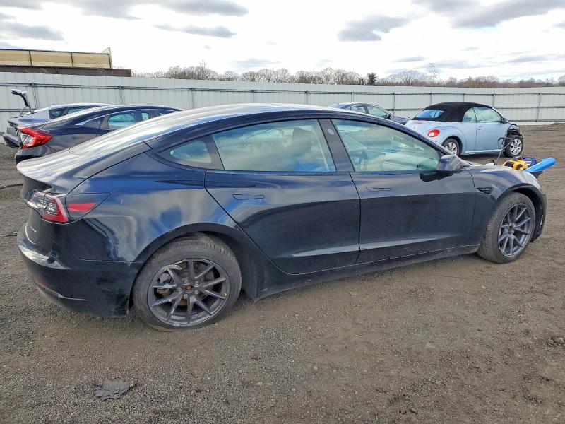 98774405 :رقم المزاد ، 5YJ3E1EB6PF390922 vin ، 2023 Tesla Model 3 مزاد بيع
