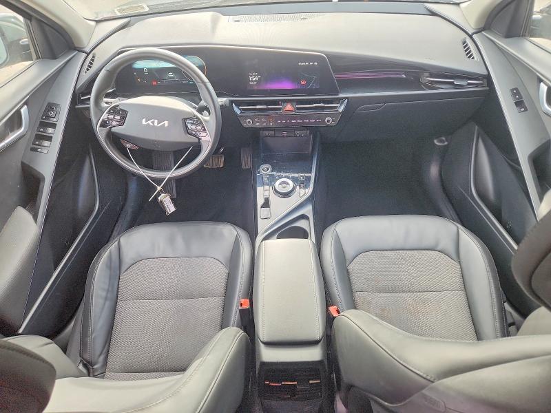 73753765 :رقم المزاد ، KNDCR3L1XP5045906 vin ، 2023 Kia Niro مزاد بيع