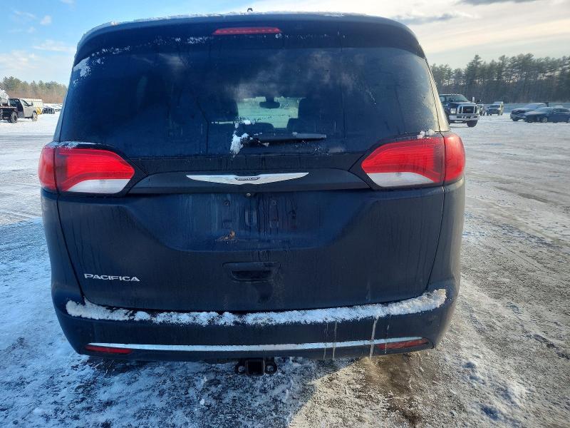Продажа на аукционе авто 2017 Chrysler Pacifica, vin: 2C4RC1BGXHR610682, номер лота: 73646625