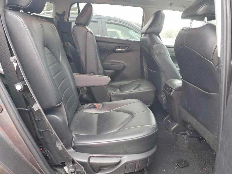 Aukcja sprzedaży 2022 Toyota Highlander, vin: 5TDHZRBH5NS577241, numer aukcji: 97615805