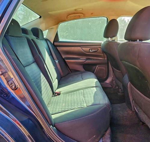 Продажа на аукционе авто 2018 Nissan Altima, vin: 1N4AL3AP8JC472185, номер лота: 73752715