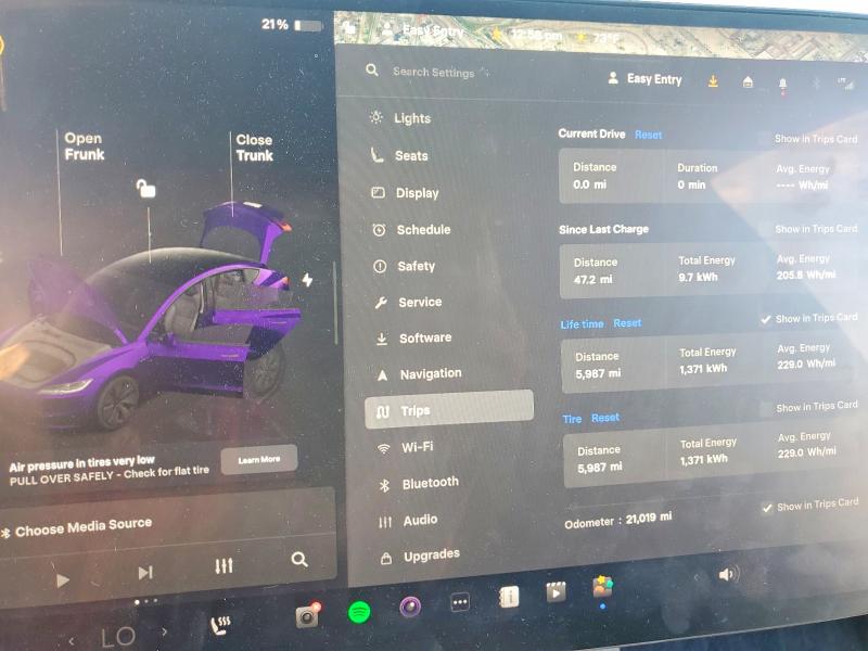 Продаж на аукціоні авто 2024 Tesla Model 3, vin: 5YJ3E1EA9RF721969, номер лоту: 72631085