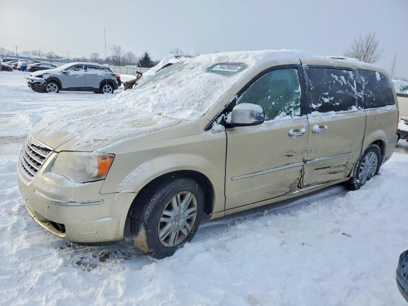 74429955 :رقم المزاد ، 2A4RR6DX4AR457404 vin ، 2010 Chrysler Town & Country مزاد بيع
