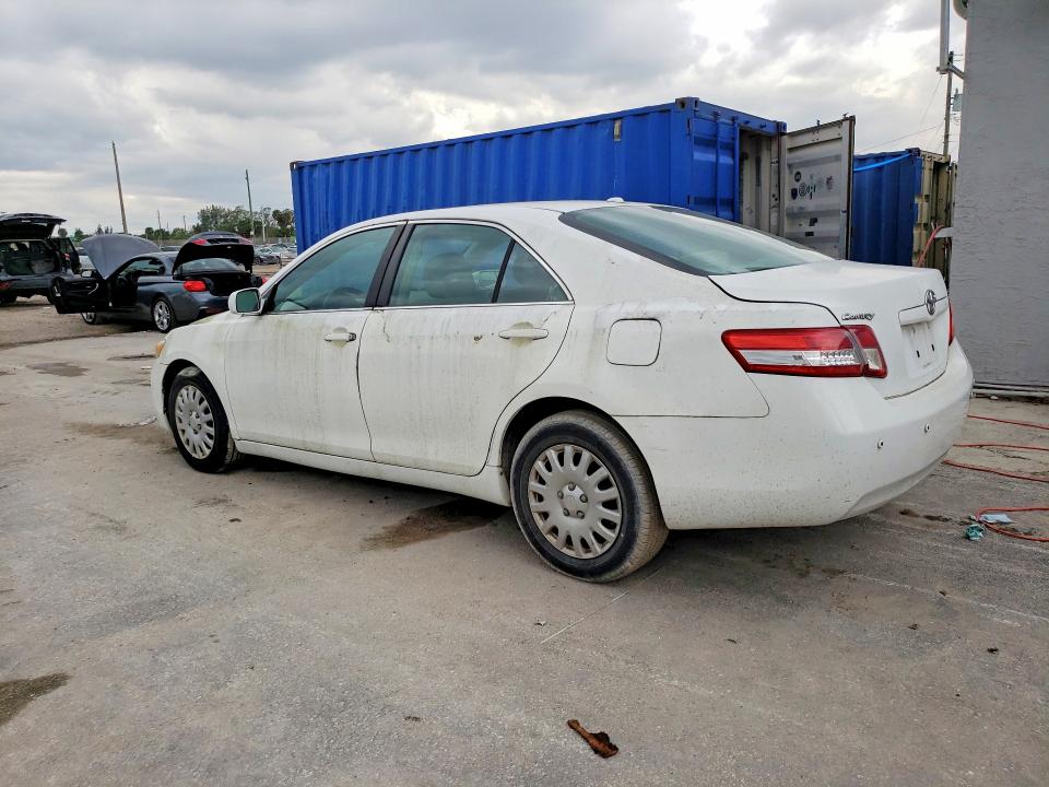 2010 Toyota Camry Base მანქანა იყიდება აუქციონზე, vin: 4T1BF3EK3AU552679, აუქციონის ნომერი: 75653405