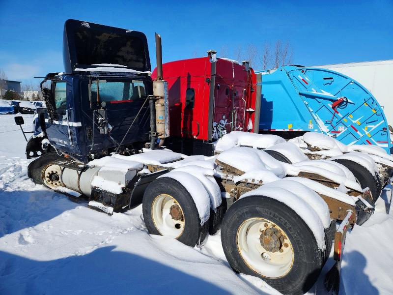 74451245 :رقم المزاد ، 1HSHXSJR4CH550211 vin ، 2012 International 8000 مزاد بيع