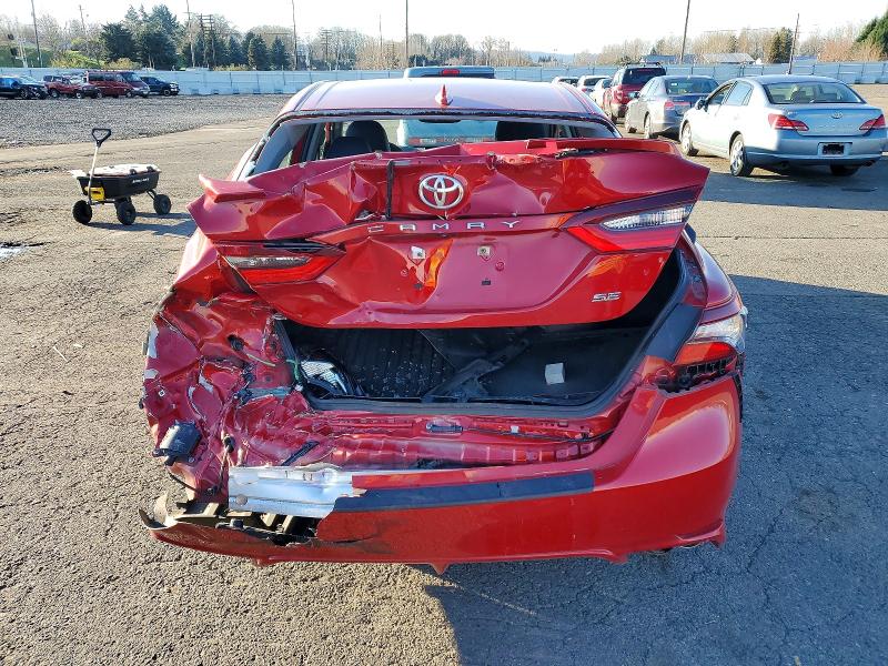 Продажа на аукционе авто 2022 Toyota Camry, vin: 4T1T11AK2NU014820, номер лота: 97892975