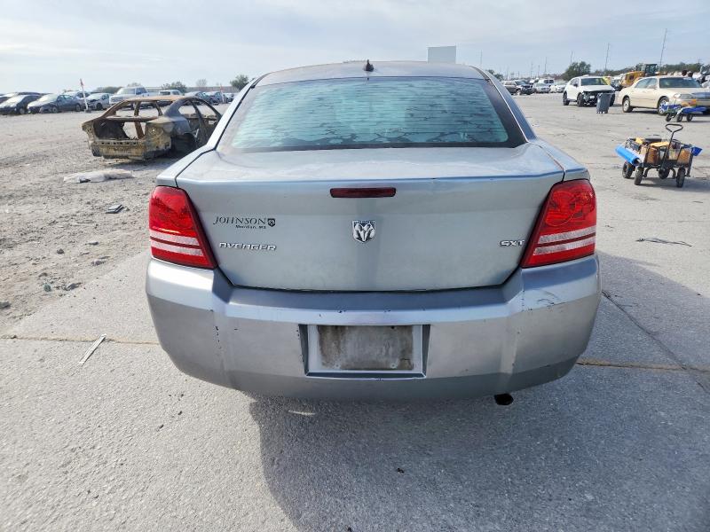 74091325 :رقم المزاد ، 1B3LC56K28N232769 vin ، 2008 Dodge Avenger مزاد بيع