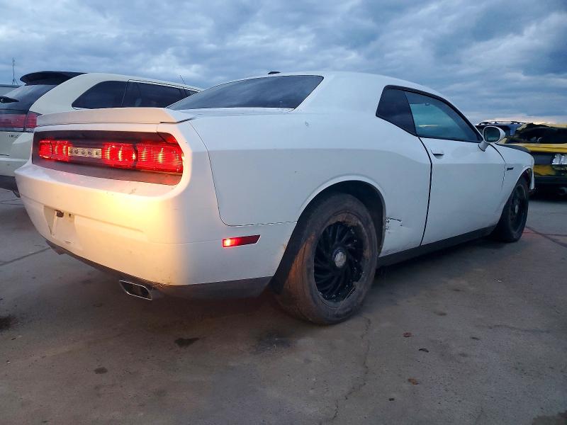 2014 Dodge Challenger მანქანა იყიდება აუქციონზე, vin: 2C3CDYBT4EH231837, აუქციონის ნომერი: 97392015