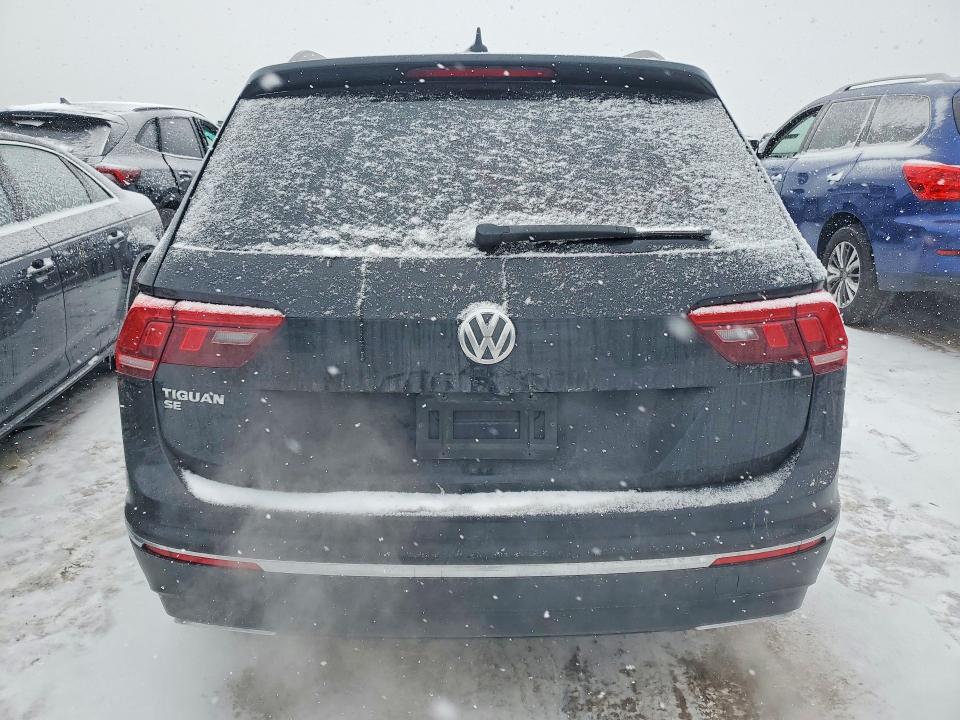 Продажа на аукционе авто 2021 Volkswagen Tiguan, vin: 3VV3B7AX9MM043302, номер лота: 74828775