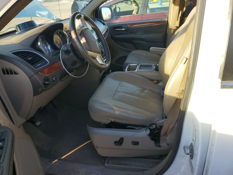 98697835 :رقم المزاد ، 2C4RC1BG1GR185688 vin ، 2016 Chrysler Town & Country مزاد بيع