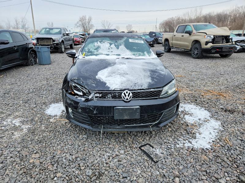74661215 :رقم المزاد ، 3VW4A7AJ6DM240443 vin ، 2013 Volkswagen Jetta مزاد بيع