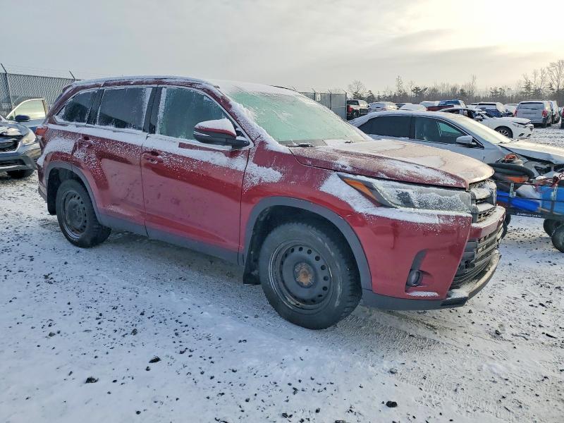 98756595 :رقم المزاد ، 5TDJZRFH7KS565406 vin ، 2019 Toyota Highlander مزاد بيع