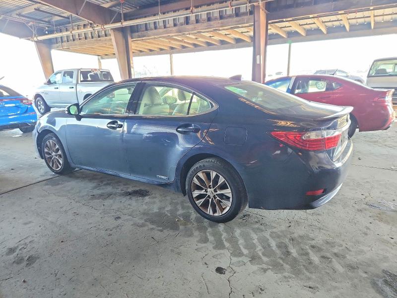79800215 :رقم المزاد ، JTHBW1GGXF2085960 vin ، 2015 Lexus Es 300h Ba مزاد بيع