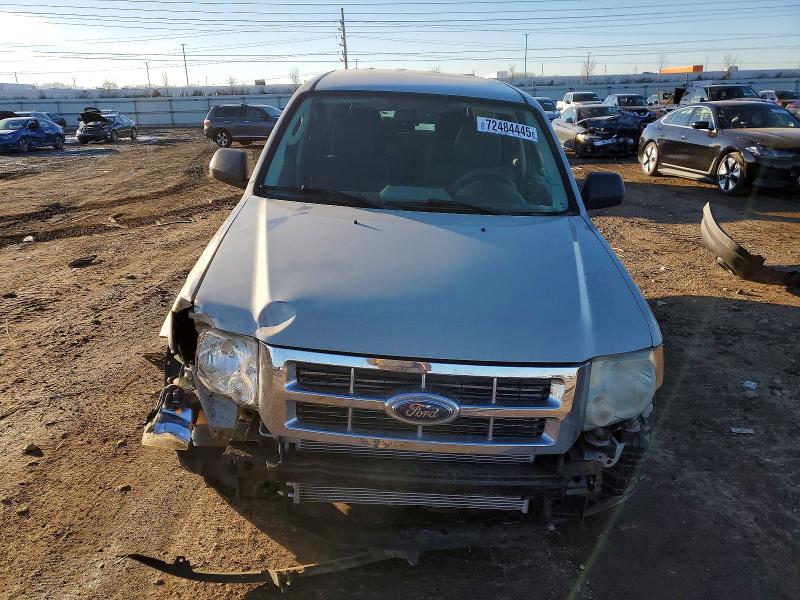 72484445 :رقم المزاد ، 1FMCU02719KC26024 vin ، 2009 Ford Escape مزاد بيع