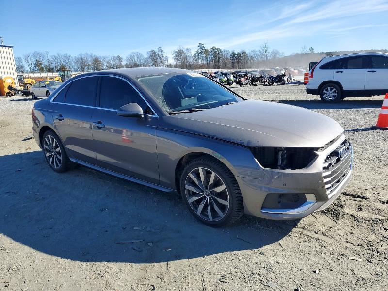 Продажа на аукционе авто 2021 Audi A4, vin: WAUABAF44MN011071, номер лота: 98694525