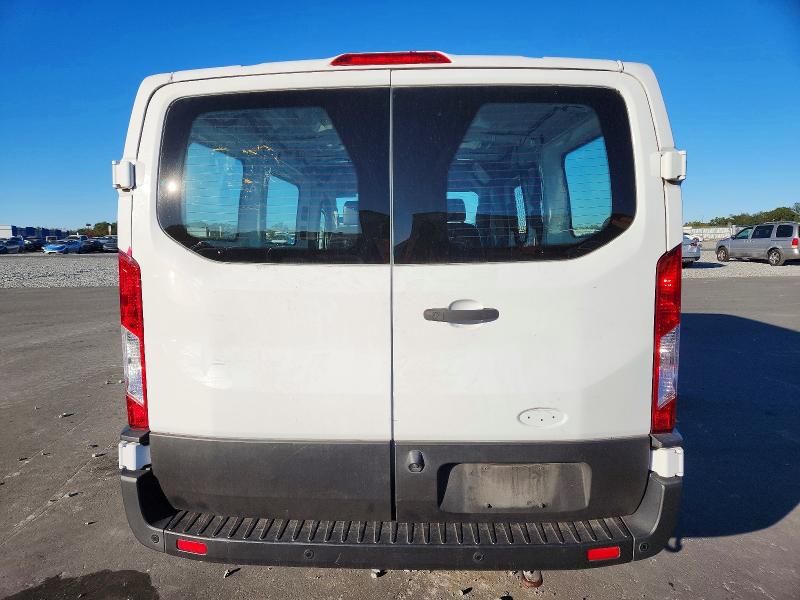 73378065 :رقم المزاد ، 1FTYE1Y87MKA16775 vin ، 2021 Ford Transit T- مزاد بيع