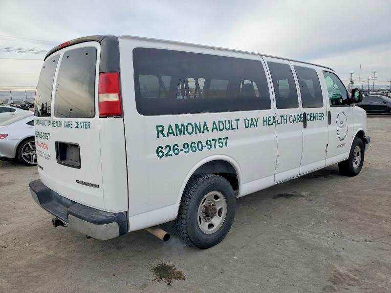 2004 Chevrolet Express G3500 მანქანა იყიდება აუქციონზე, vin: 1GAHG39U841175501, აუქციონის ნომერი: 73933385