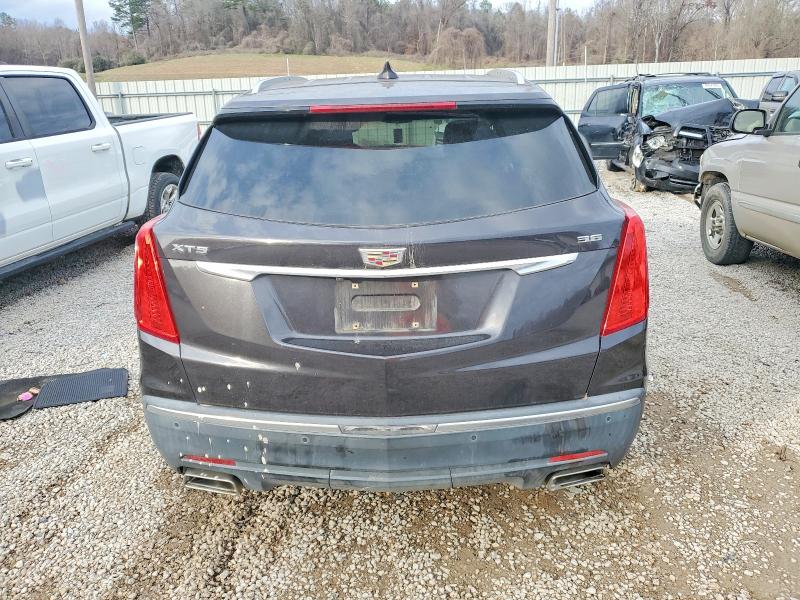 99148195 :رقم المزاد ، 1GYKNBRS3HZ323566 vin ، 2017 Cadillac Xt5 Luxury مزاد بيع