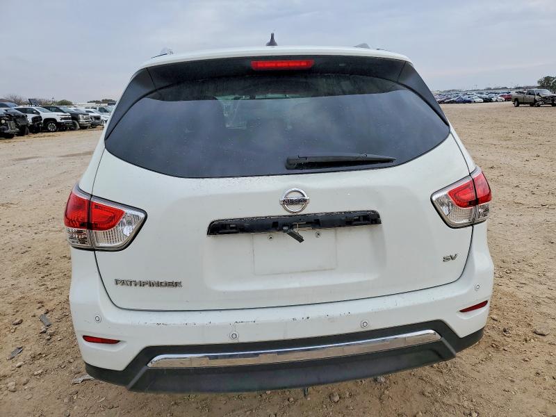 74493715 :رقم المزاد ، 5N1AR2MN2GC613592 vin ، 2016 Nissan Pathfinder مزاد بيع