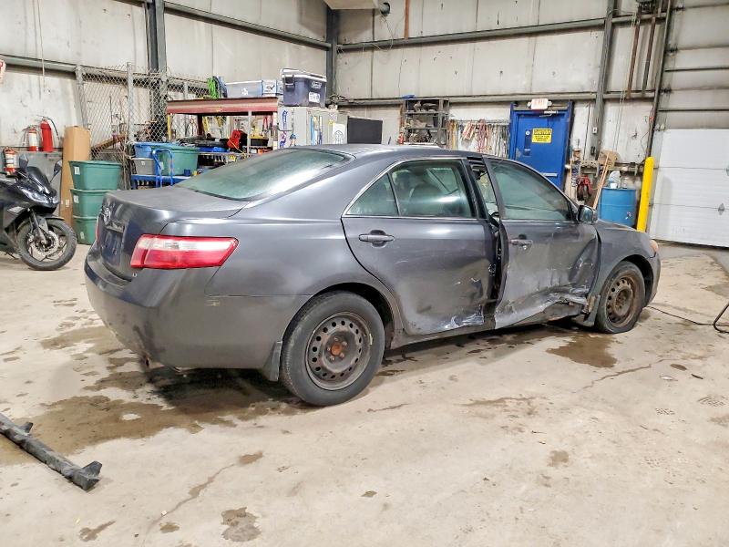 98559555 :رقم المزاد ، 4T1BE46K17U670469 vin ، 2007 Toyota Camry مزاد بيع