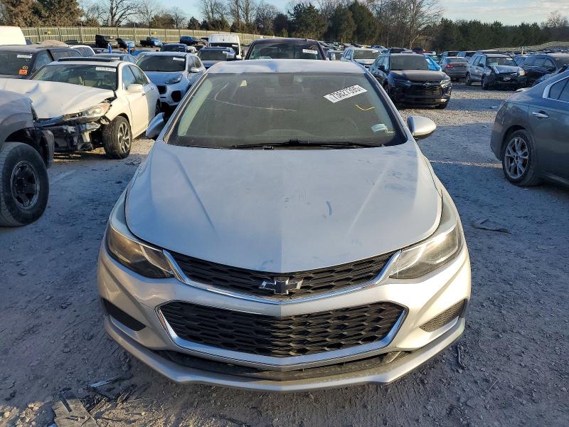 73627395 :رقم المزاد ، 1G1BE5SM0J7244448 vin ، 2018 Chevrolet Cruze مزاد بيع