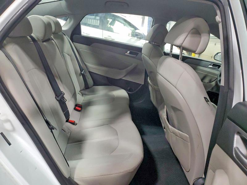 2015 Hyundai Sonata Se მანქანა იყიდება აუქციონზე, vin: 5NPE24AFXFH004417, აუქციონის ნომერი: 74700775