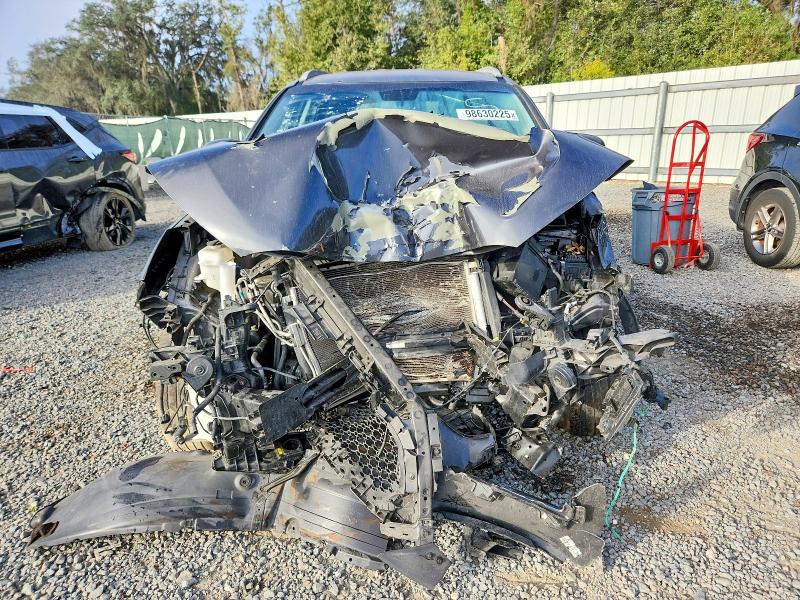 98630225 :رقم المزاد ، 5XYPG4A38HG321641 vin ، 2017 Kia Sorento مزاد بيع