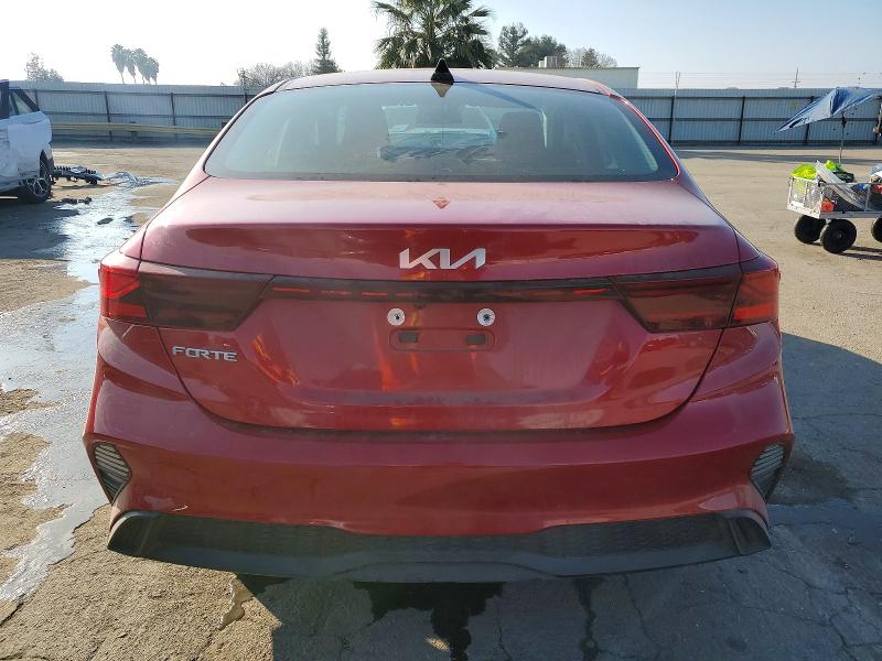 74437245 :رقم المزاد ، 3KPF24AD6RE733414 vin ، 2024 Kia Forte مزاد بيع